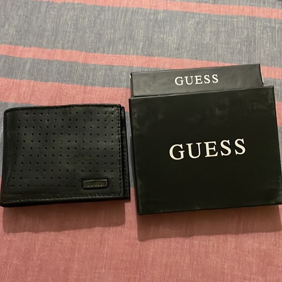 Brand new GUESS Men’s wallet bifold - Picture 8 of 11